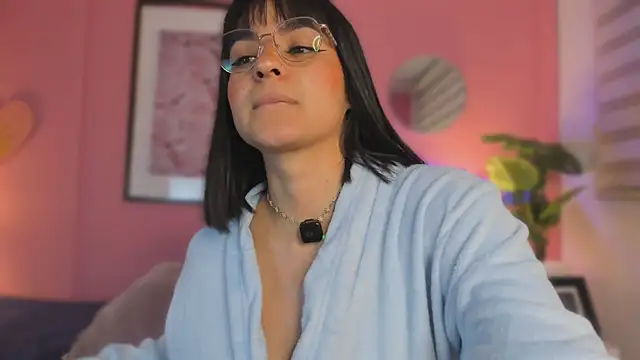 SoySaraa's Live XXX Chat