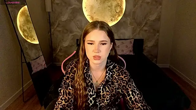Cherryyy_Bliss' Live XXX Chat