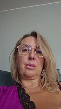 MariaRichi_'s Webcam Show