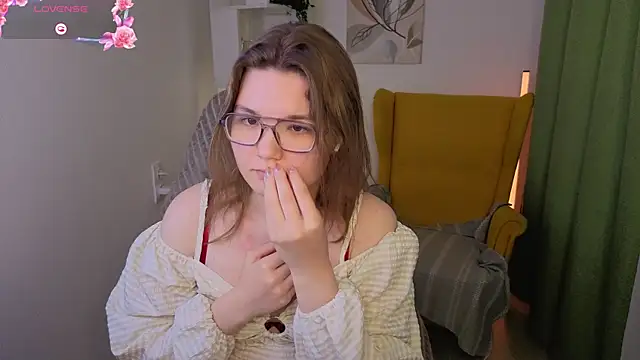 צ'אט XXX בשידור חי של RiriZen