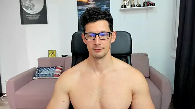 BrutusK08 Webcam show