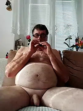 Lisak951 Show in webcam