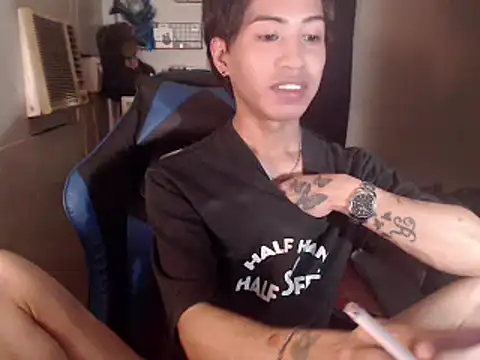 Chatroom XXX en direct de Yukino23