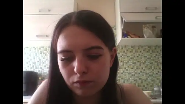 Chatroom XXX en direct de KikiAmino