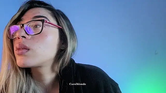 Carolblonde's Live XXX Chat