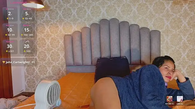 nairobi8 লাইভ XXX চ্যাট