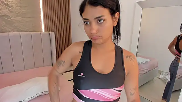 Czat XXX na żywo – NINAMARTINS