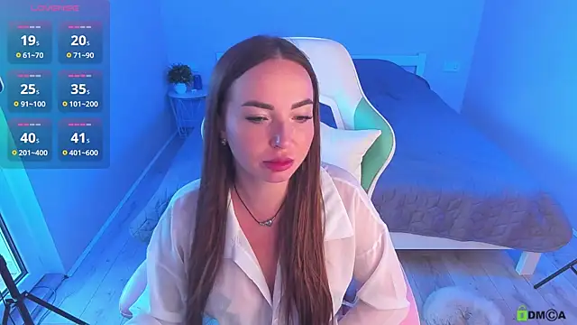 SuzannaWild's Live XXX Chat