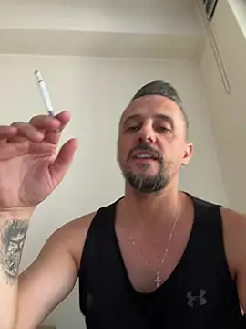 InsaneMattt Adlı Modelin Canlı XXX Sohbeti