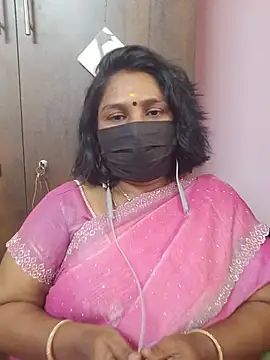Chat +18 de Apsaras_Sunandha ao vivo
