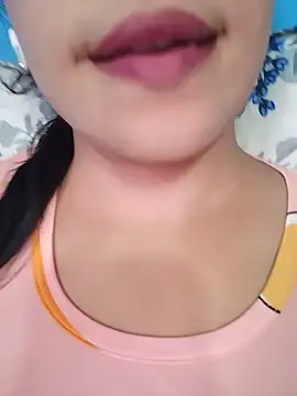 แชท XXX สดของ Anki-doll