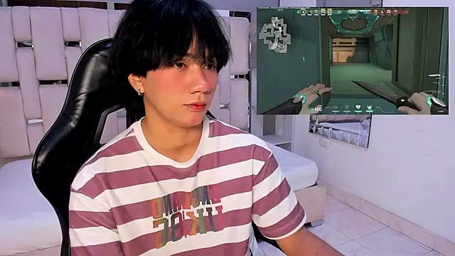 Eriol_'s Live XXX Chat