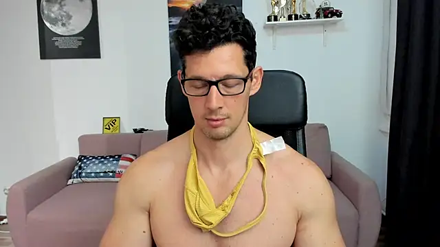 BrutusK08 Webcamshow