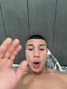 Chat +18 de bruno_cavalli ao vivo