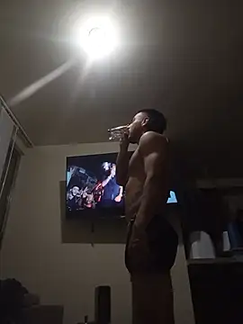 แชท XXX สดของ Taylor_DiamondBoy