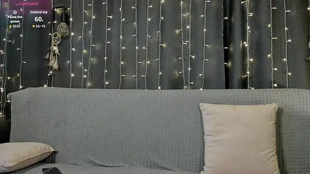 Milly_Youngn Live XXX chat