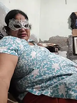 Hot_indian_Milf's Live XXX Chat