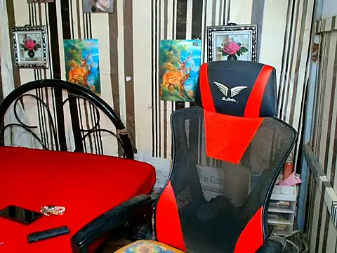UnCut_Cock_Ts – webcam-show