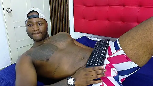 Logan_Brookss' Webcam Show