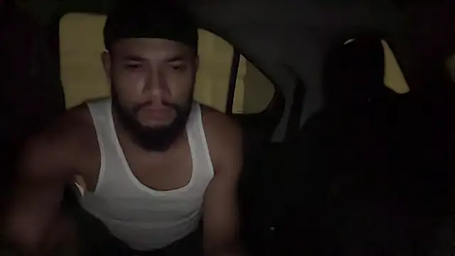 chamelit00's Webcam Show