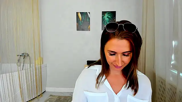 PassionGlow Adlı Modelin Canlı XXX Sohbeti