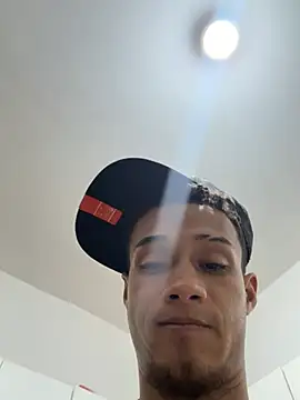 Show Webcam de friends_lust_latin