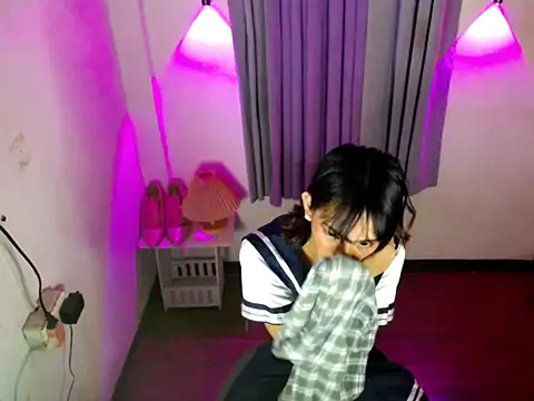 KweenRics 现场XXX聊天