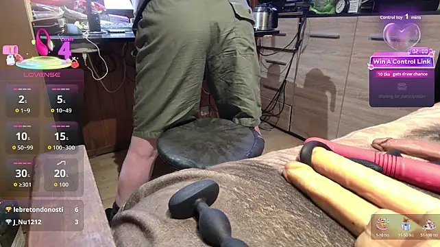 misteryman1956 Chat XXX live