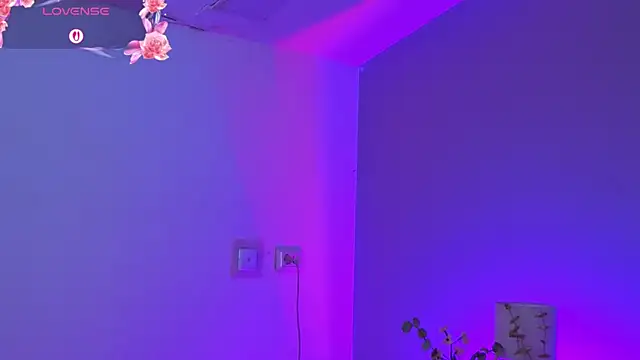 Онлайн чат XXX L1ittle_kitty_