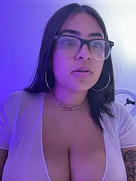 evelisse_ Chat XXX live