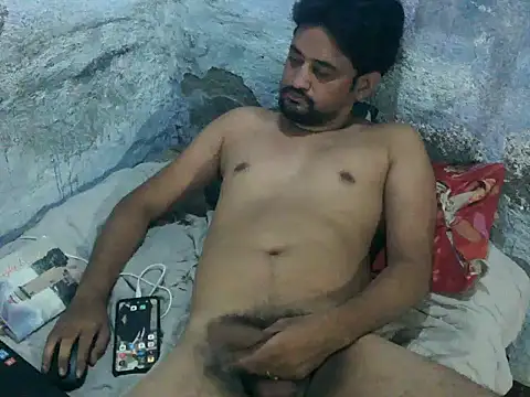 ROCOGUJUBULL's Live XXX Chat