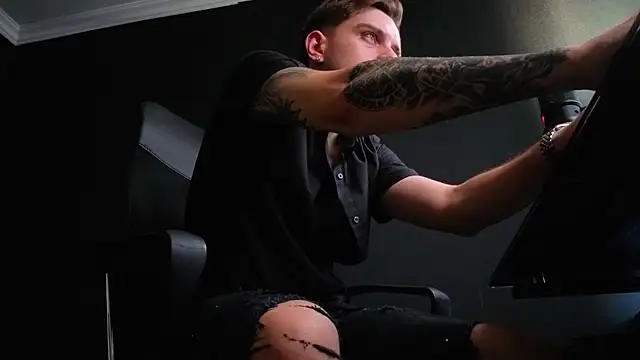 FelixStarkk – Live XXX-chat