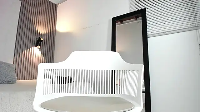 Chat +18 de Zafiiraa ao vivo