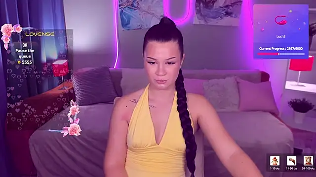 SaraBrownie's Live XXX Chat