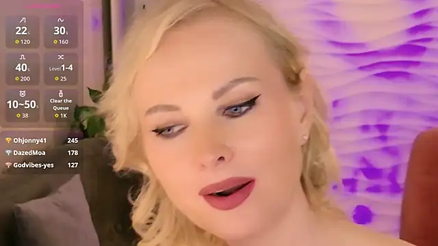 Chat +18 de Sandra_Kind ao vivo
