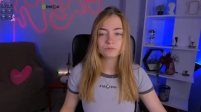 baby_hotte élő XXX-chatje