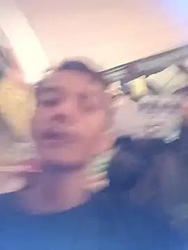 Younk001 Show Webcam