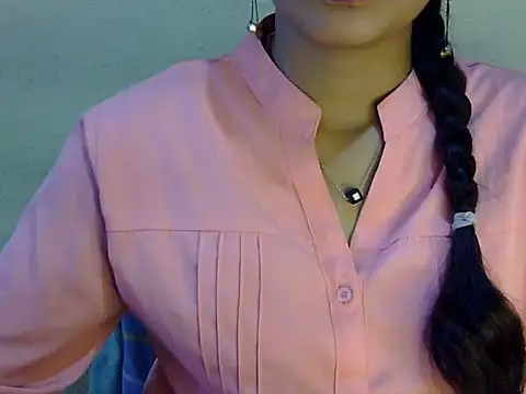 Shab_M Adlı Modelin Canlı XXX Sohbeti