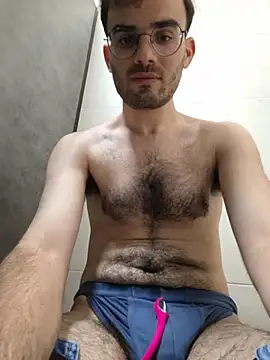 Men_use_me_for_pleasure Show Webcam