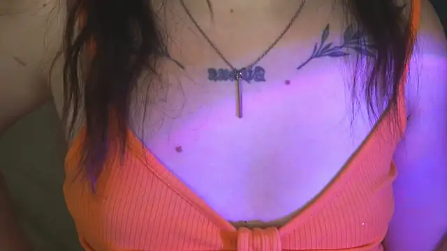 SinfulKittenn Chat XXX in diretta