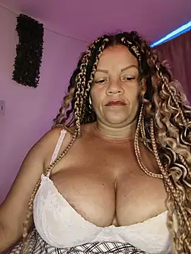 Eva_luxxeii Chat XXX in diretta