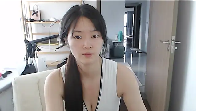 Mimi-cnbaby's Live XXX Chat