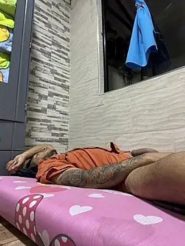 elandresredes Show in webcam