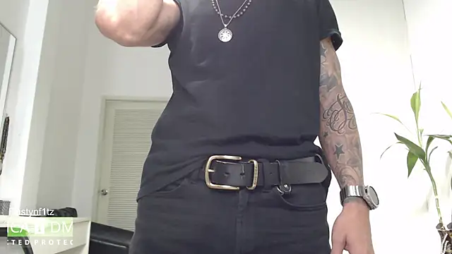 Chat XXX Live Rustynf1tz_
