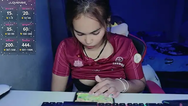 Webkamerová show Paimook