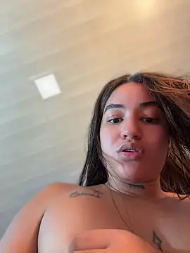 Chat XXX ao vivo de Little_Gaby_