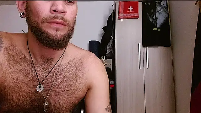 DominanThewolff's Live XXX Chat