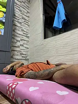 elandresredes' Webcam Show