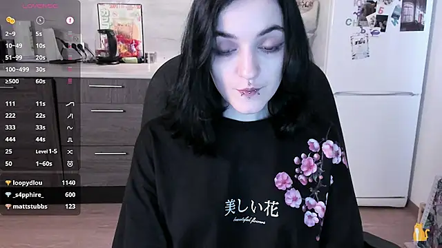 lina__tyaaan's Live XXX Chat