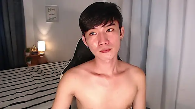 asian_dai Pertunjukan Webcam